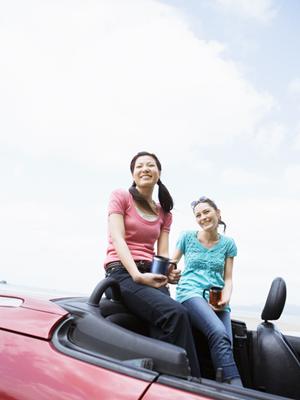 愛車を完璧に守る!効果的なボディカバーの選び方とおすすめアイテム紹介